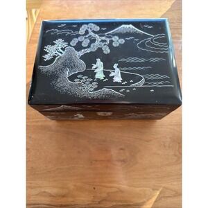 Vintage Mother of Pearl Inlay Jewelry Music Box Asian Lacquer Box